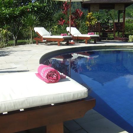 Guesthouse Rumah Senang Kalibaru Екстер'єр фото