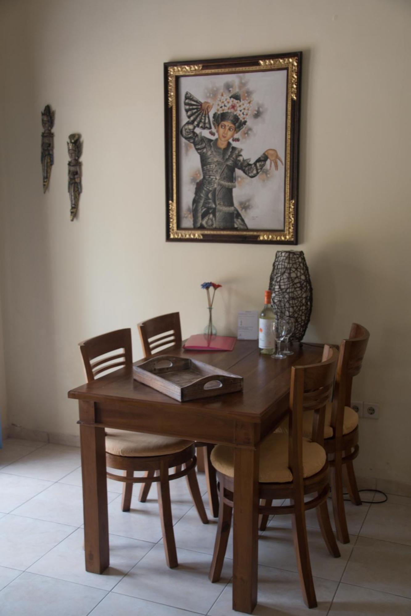 Guesthouse Rumah Senang Kalibaru Екстер'єр фото