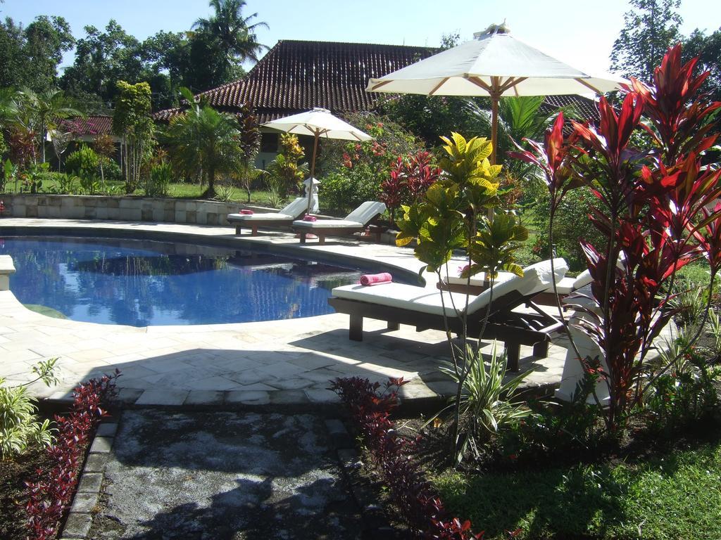 Guesthouse Rumah Senang Kalibaru Екстер'єр фото