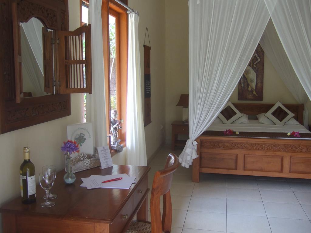 Guesthouse Rumah Senang Kalibaru Екстер'єр фото