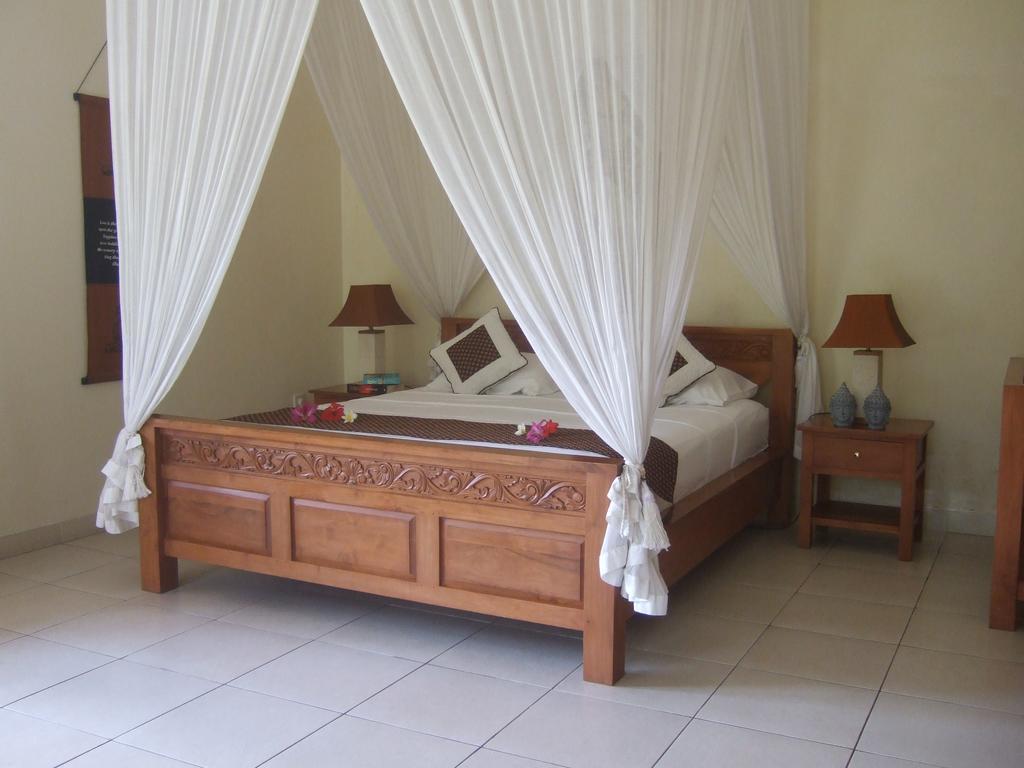 Guesthouse Rumah Senang Kalibaru Екстер'єр фото
